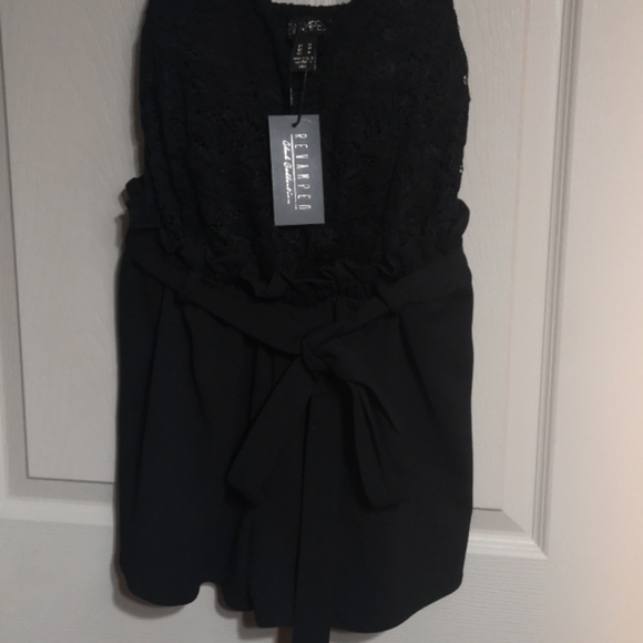 NWT 'Revamped' (brand) Romper - Picture 3 of 4